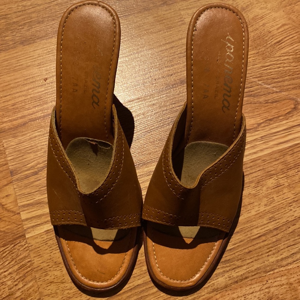 Vintage Wedges - Picture 3 of 4